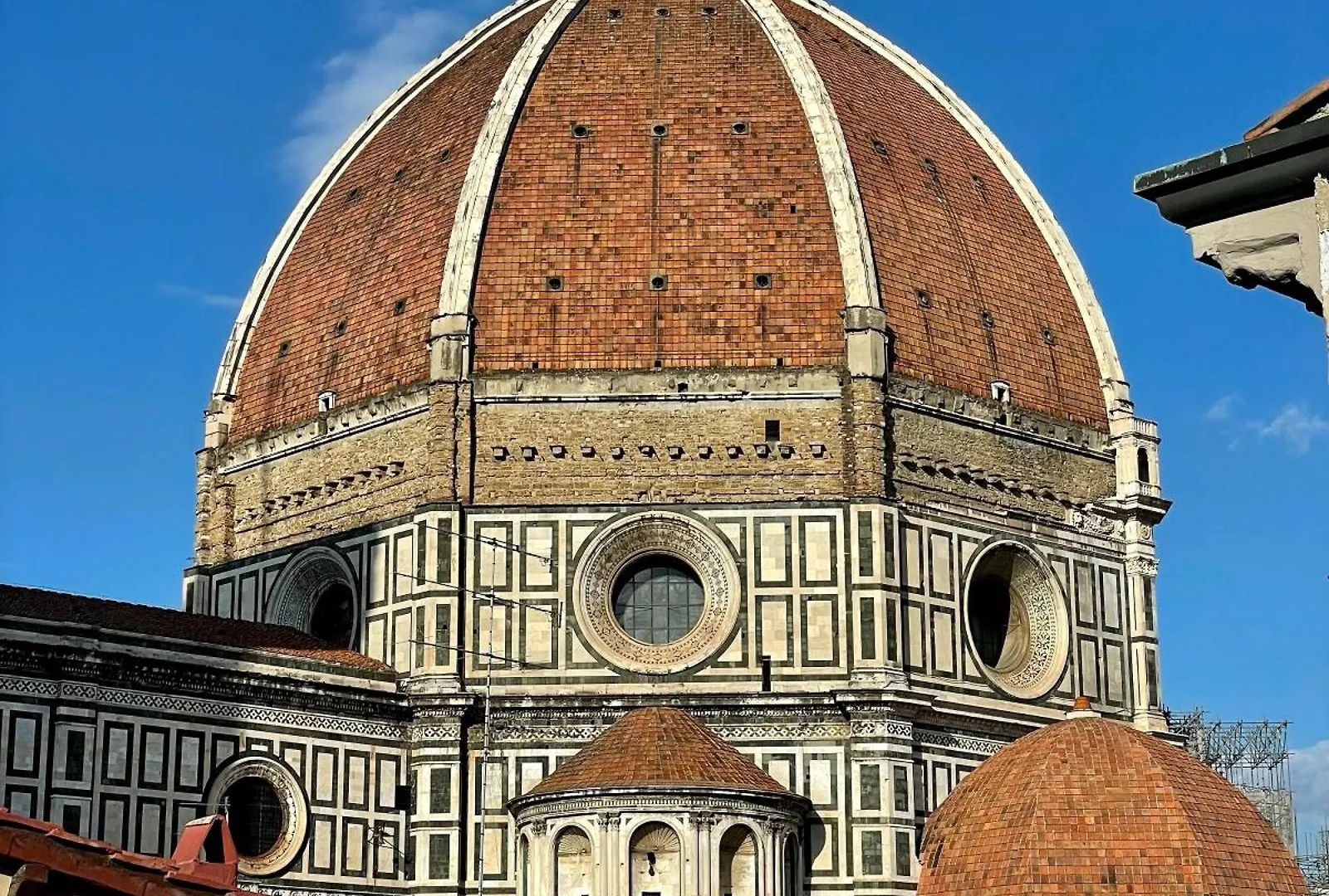 Kontakte von Rebecca Duomo View With Terrace